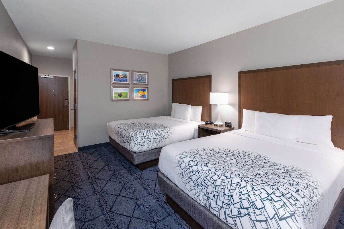 La Quinta Inn & Suites by Wyndham Round Rock near Kalahari — photo 3