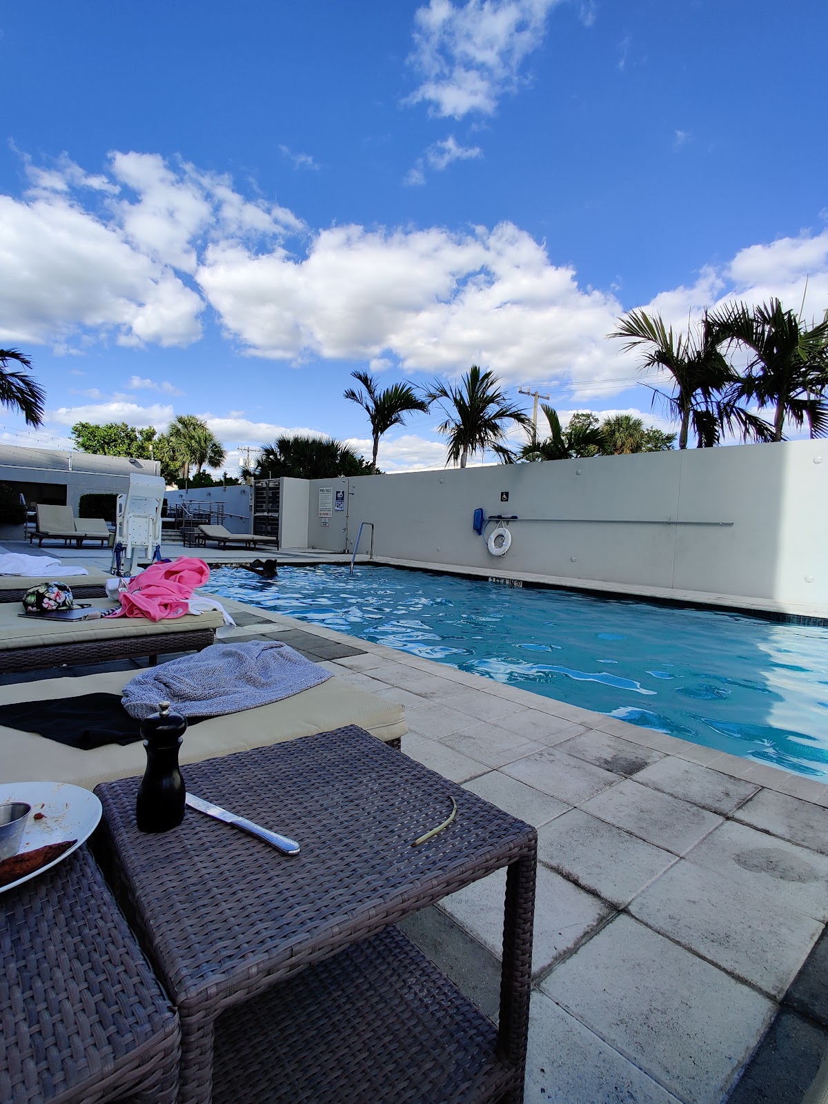 EB Hotel Miami — photo 4