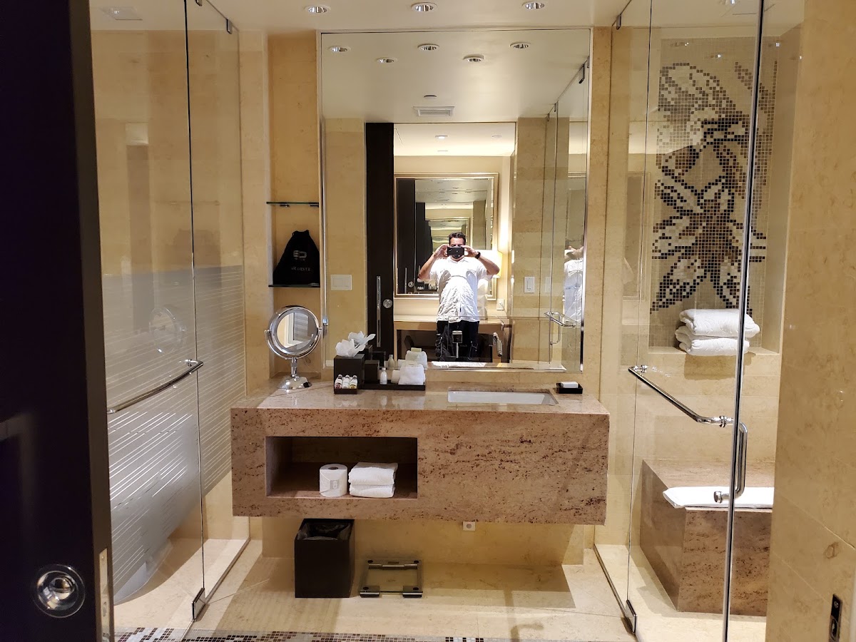 EB Hotel Miami — photo 5