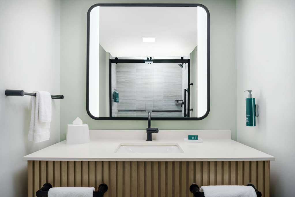 DoubleTree Beach Resort by Hilton Hotel Tampa Bay - North Redington Beach — photo 5