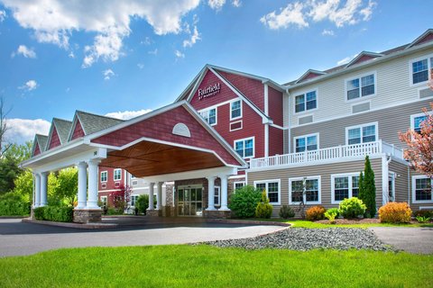 Fairfield by Marriott Inn & Suites Great Barrington Lenox/Berkshires — photo 1