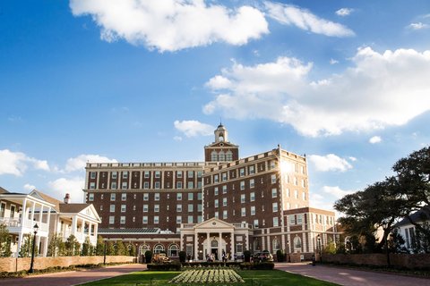 The Historic Cavalier Hotel and Beach Club, Autograph Collection — photo 1