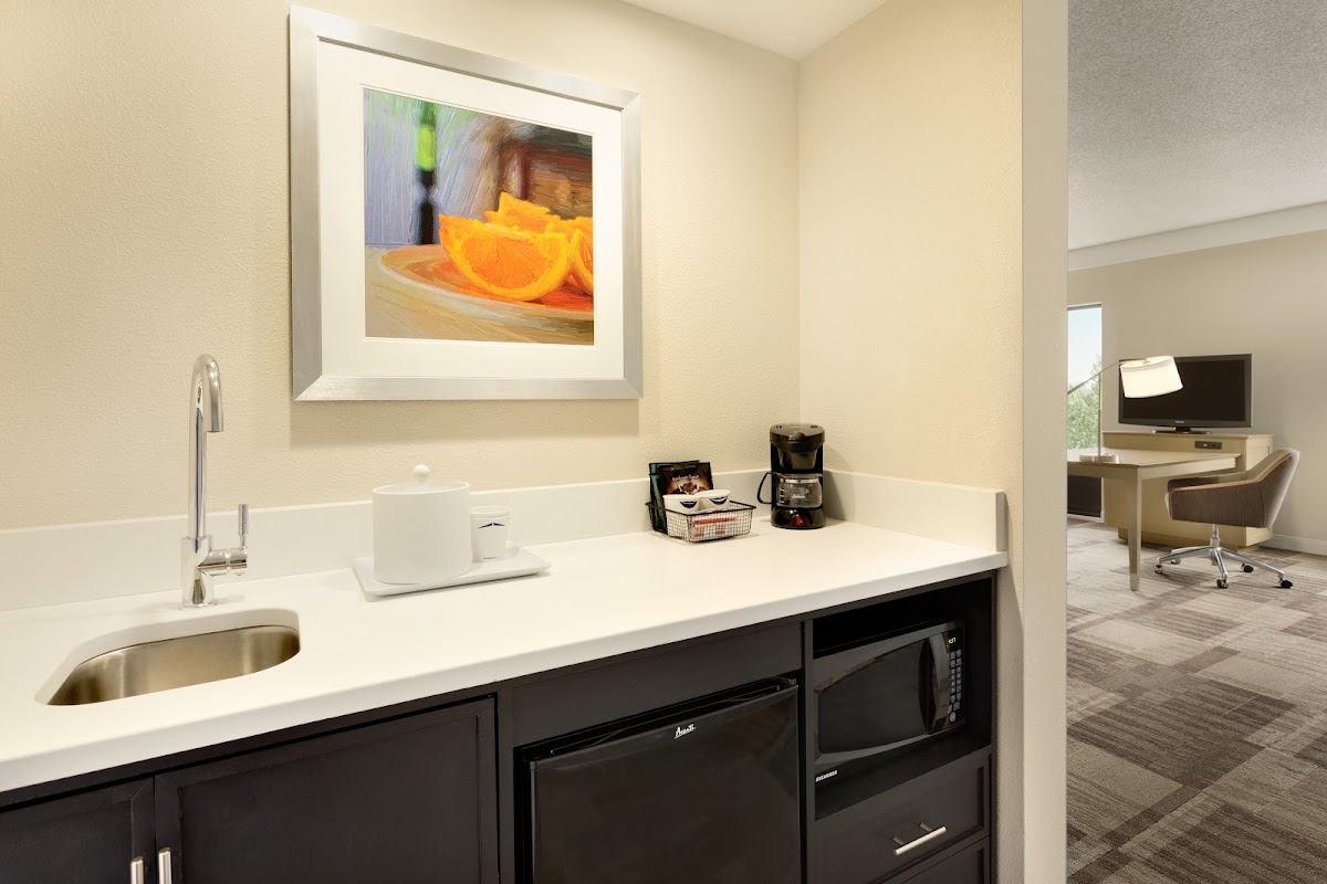 Hampton Inn & Suites Largo — photo 5