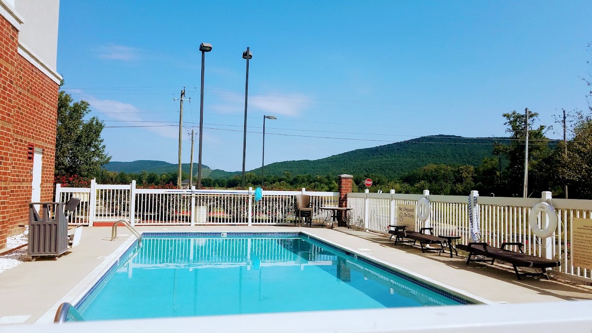 Hampton Inn & Suites Huntsville Hampton Cove — photo 4
