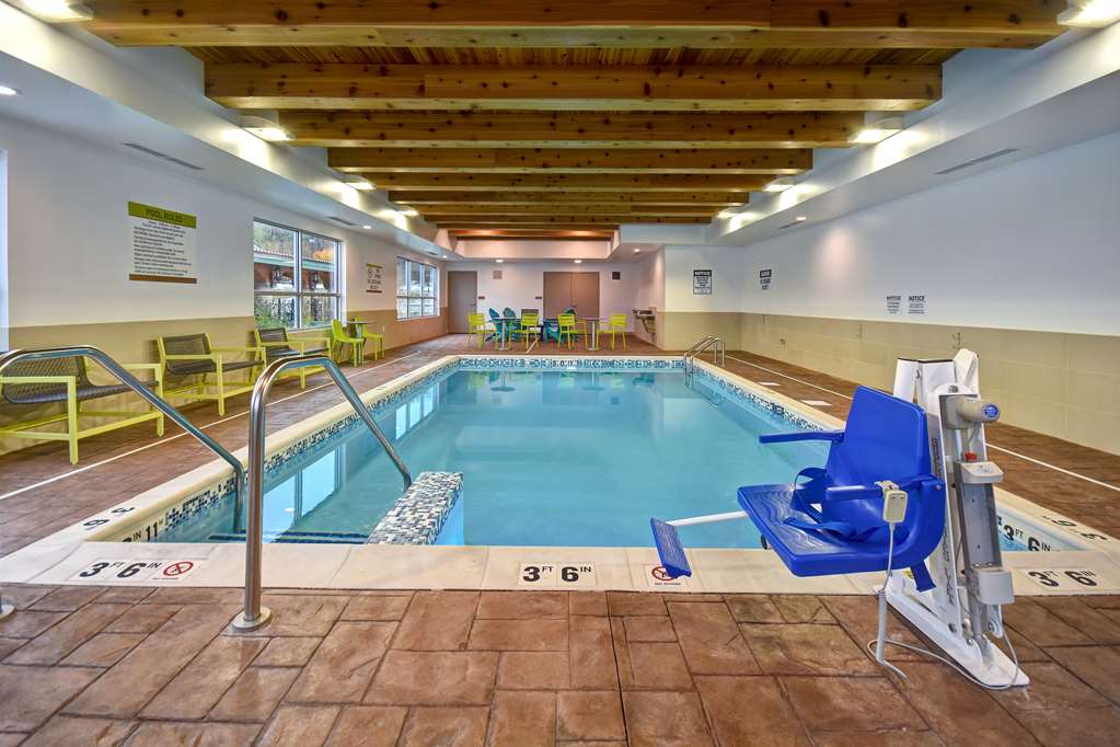 Home2 Suites by Hilton Eau Claire South — photo 4