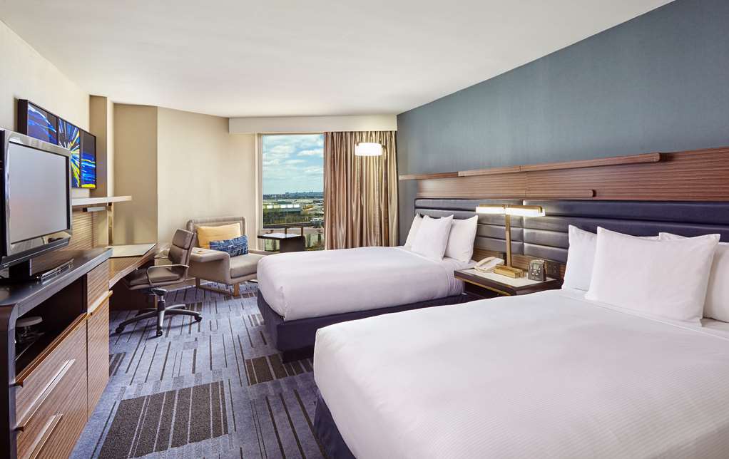 Hilton Newark Airport — photo 3