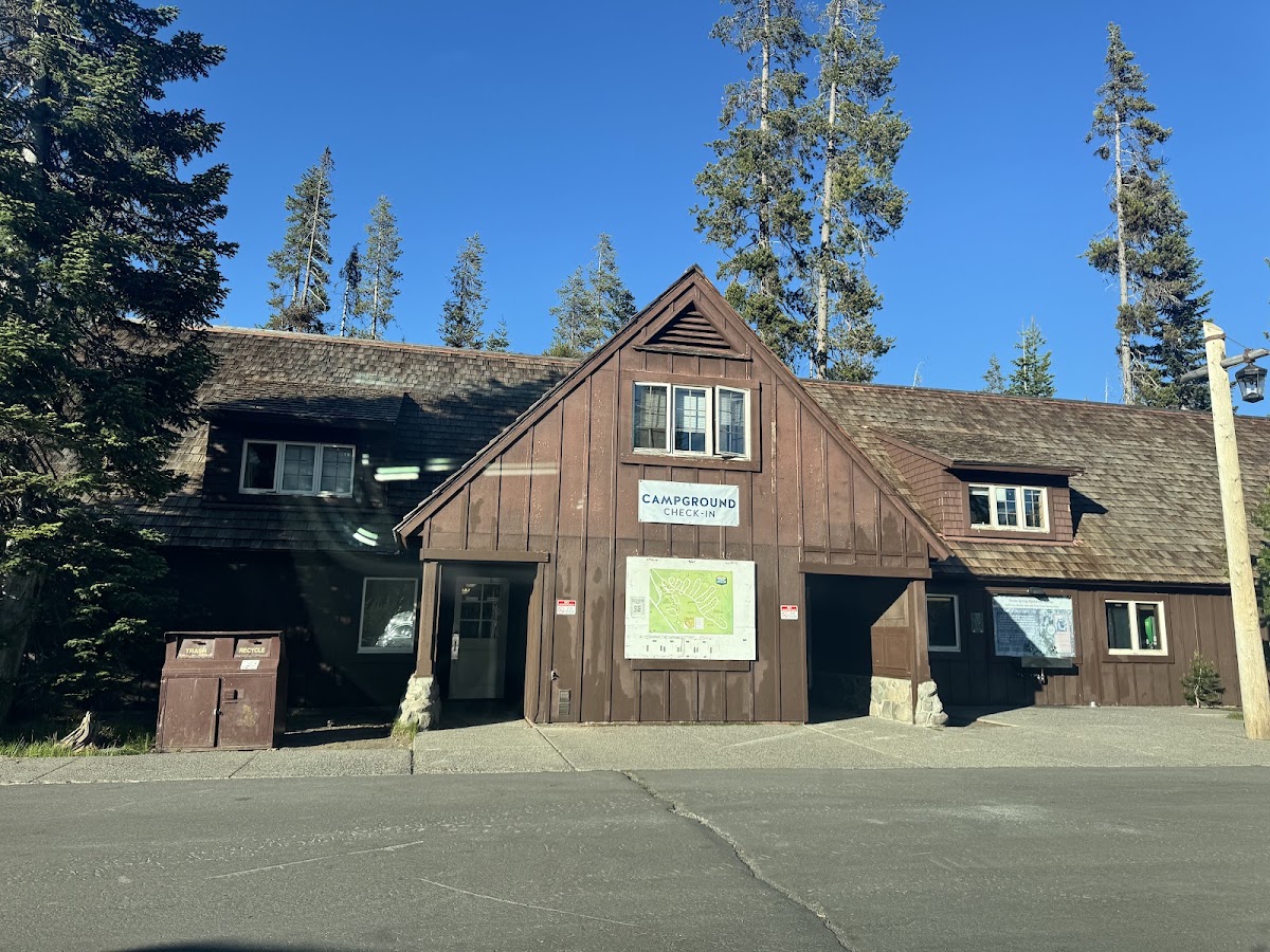 Mazama Village Campground & Cabins — photo 4