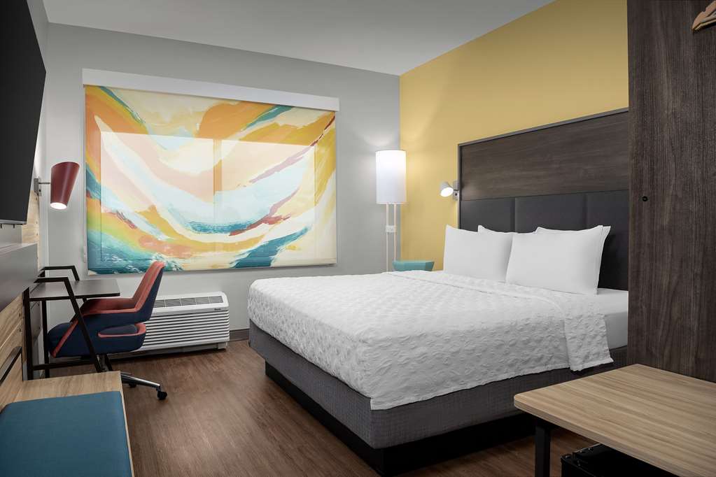 Tru by Hilton Jacksonville Airport I-95 — photo 3