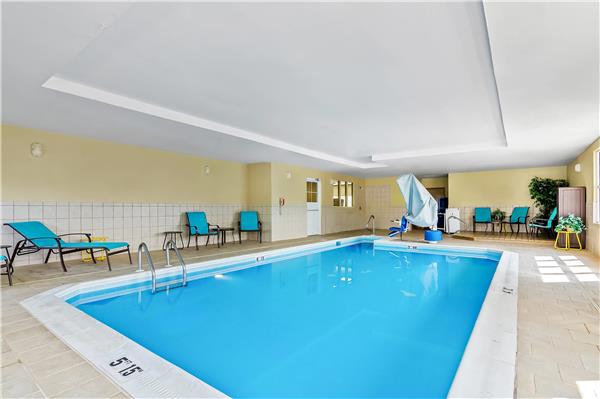 Country Inn & Suites by Radisson, Princeton, WV — photo 4