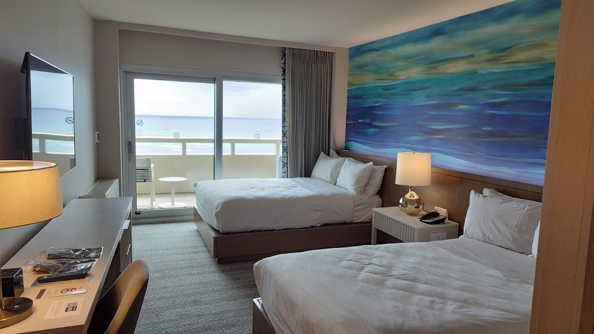 Sheraton Waikiki Beach Resort — photo 3