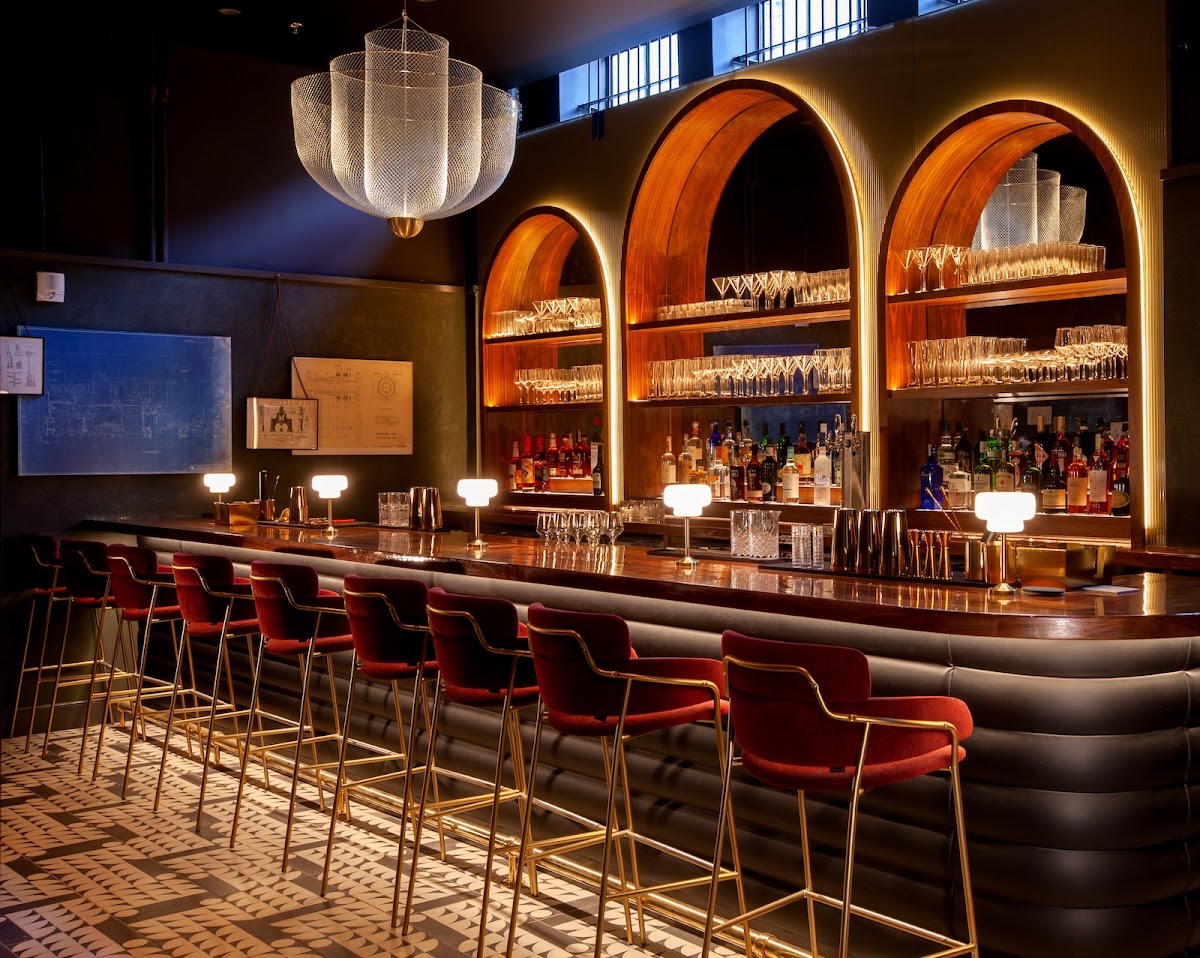 The Flat Iron Hotel — photo 5