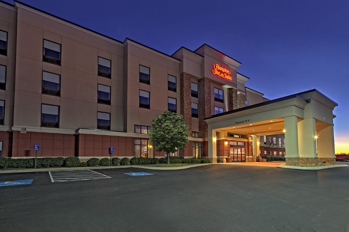 Hampton Inn & Suites Lebanon — photo 1