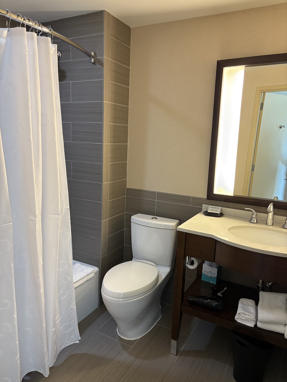 Sheraton Lincoln Harbor Hotel — photo 5