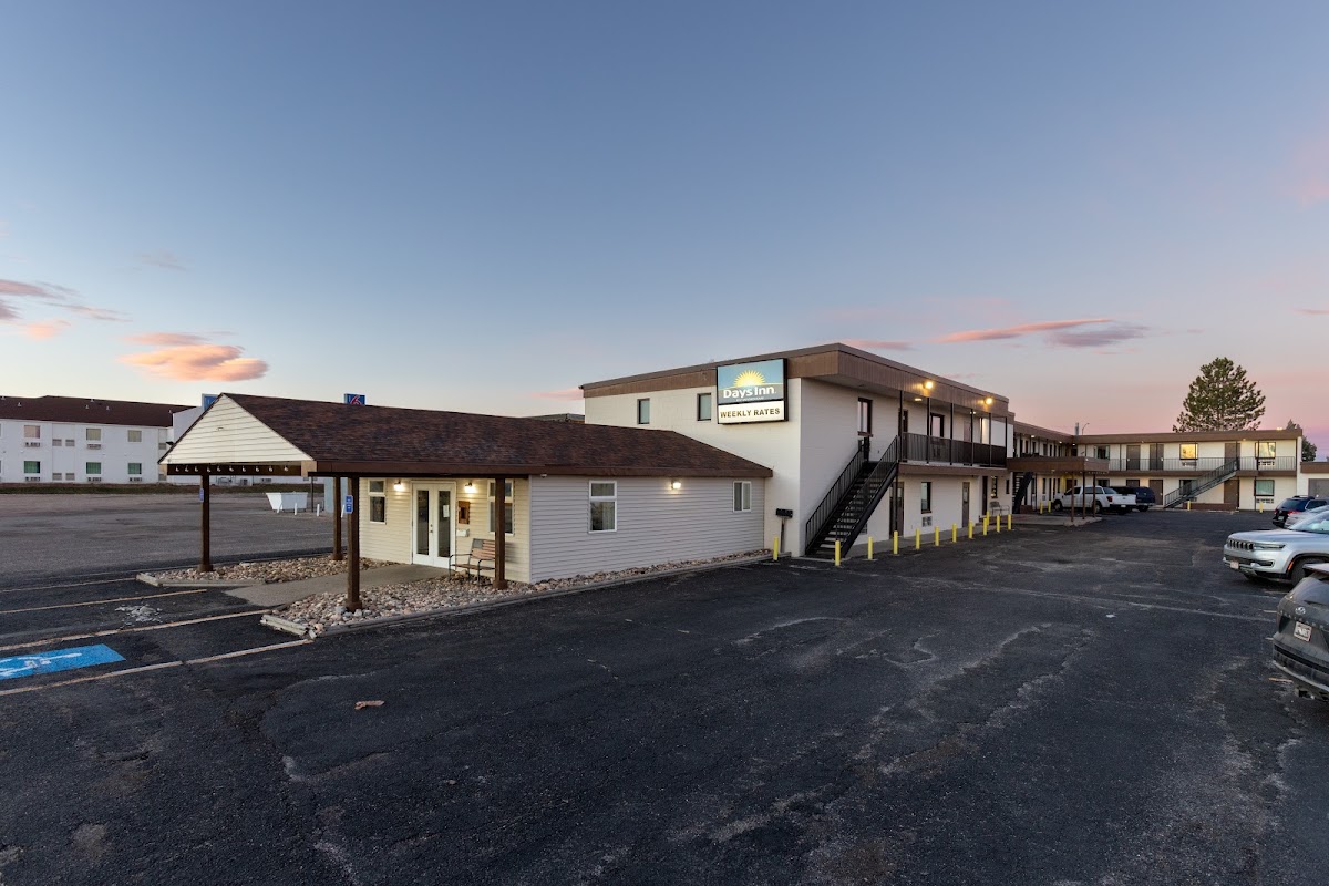 Days Inn by Wyndham Wheatland — photo 1