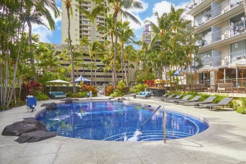 Courtyard by Marriott Waikiki Beach — photo 1