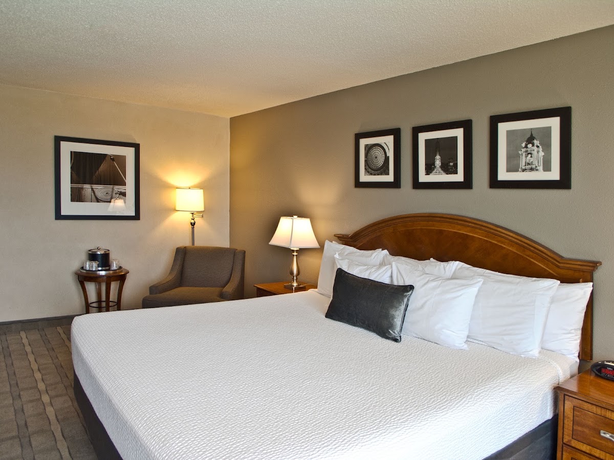 Inn at the Convention Center — photo 5