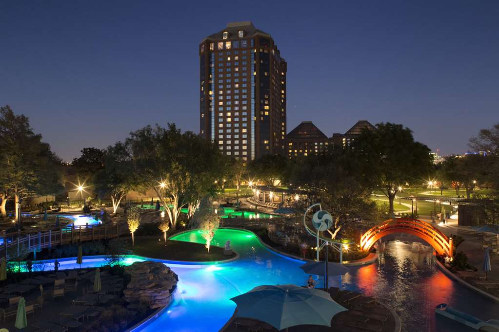 Hilton Anatole — photo 5