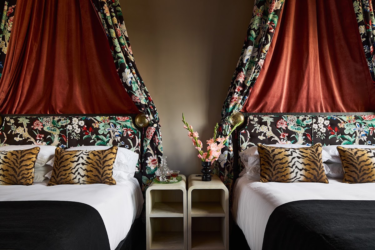 The Radical Asheville, Tapestry Collection by Hilton — photo 3