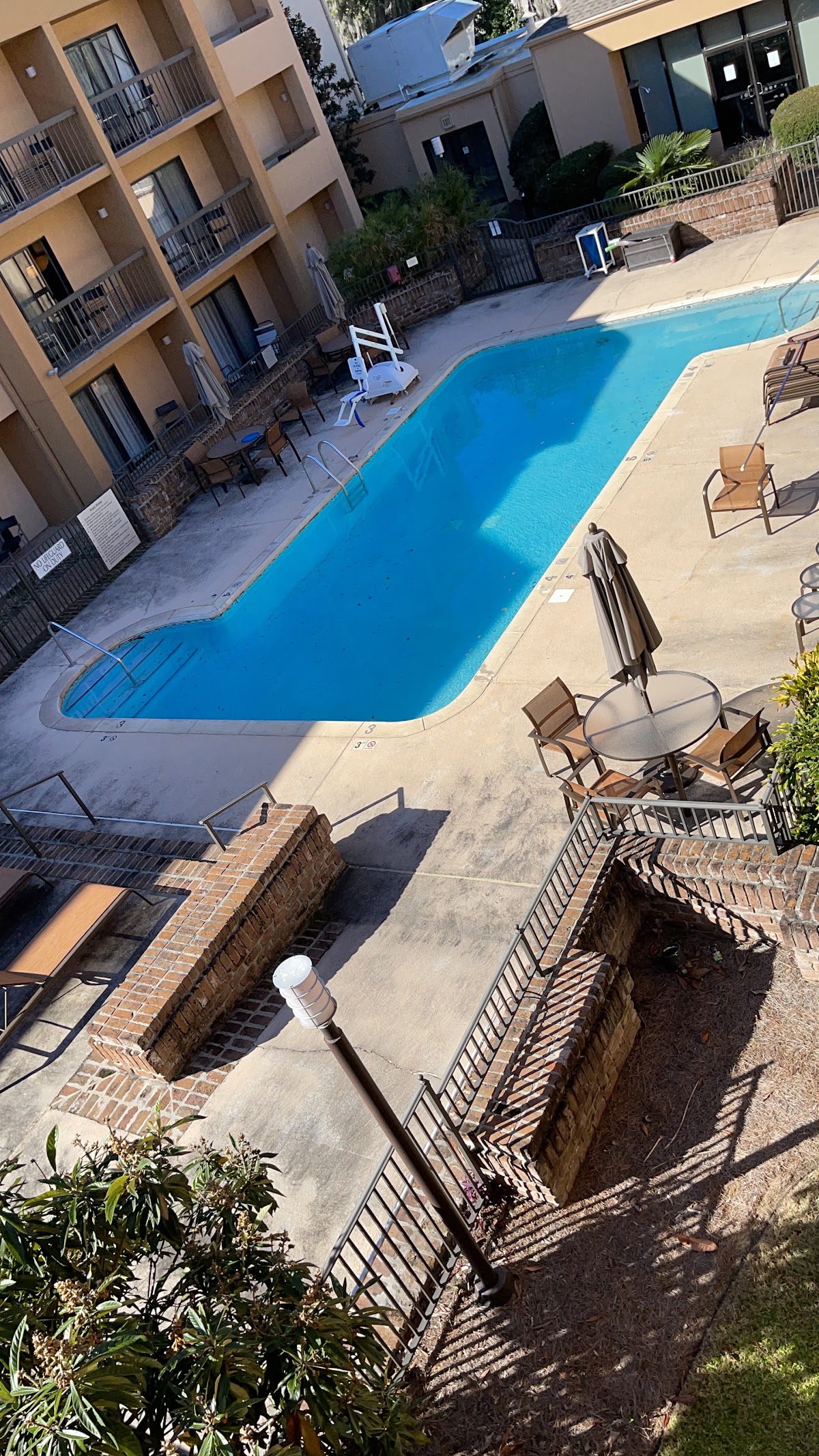 Courtyard by Marriott Savannah Midtown — photo 4