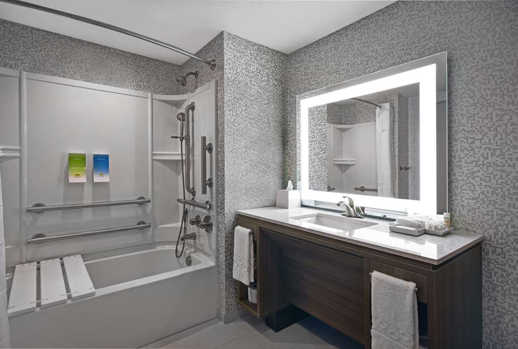 Home2 Suites by Hilton Utica — photo 5
