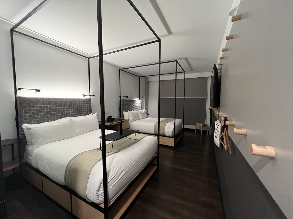 Moxy NYC East Village — photo 3