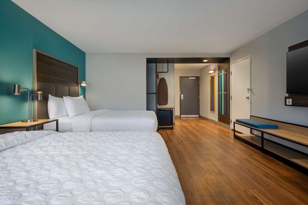 Tru by Hilton Merrillville — photo 3