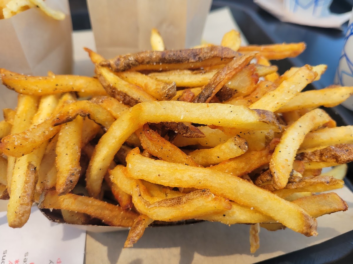 Wild Pastures Burger Company — photo 5