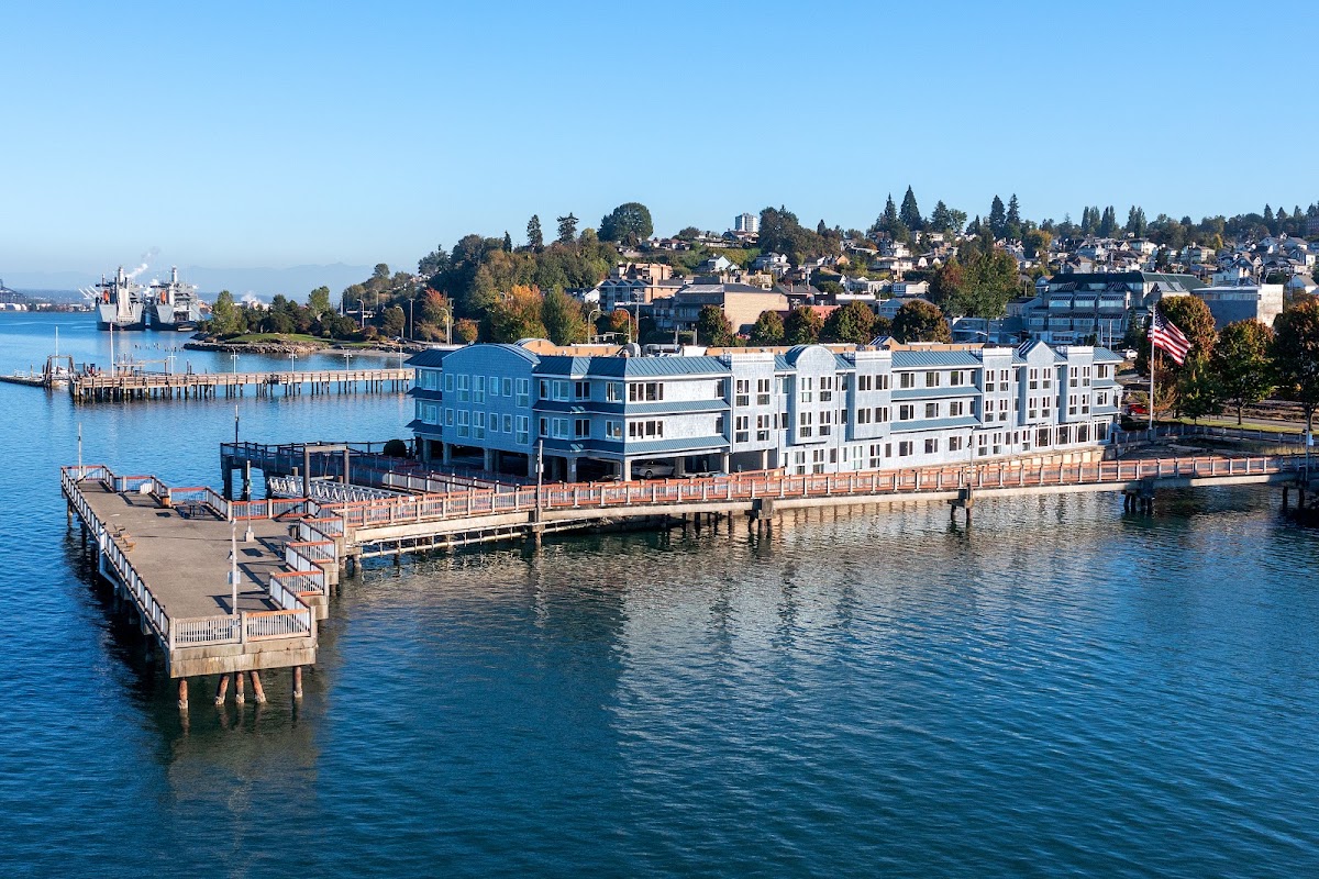 Silver Cloud Hotel - Tacoma Waterfront — photo 1