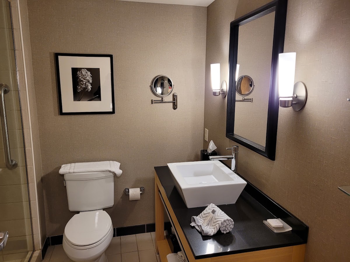 Cambria Hotel Traverse City — photo 5