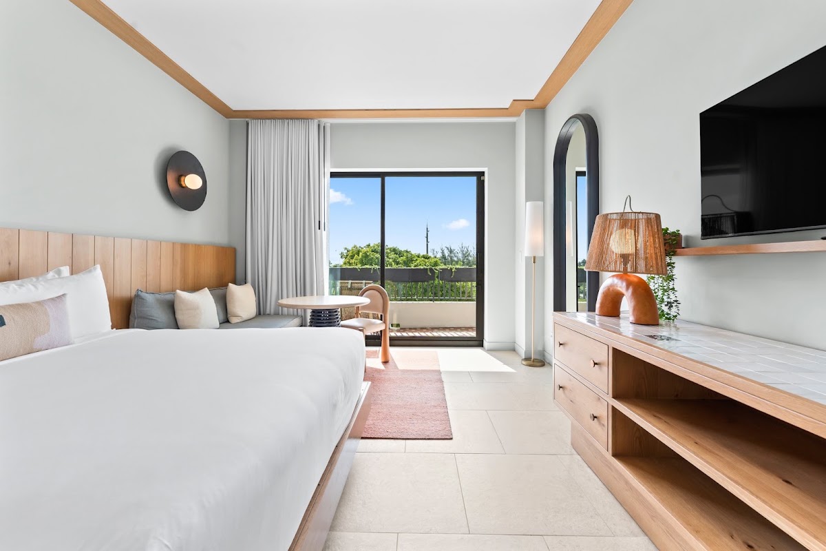 Hotel Indigo Grand Cayman by IHG — photo 3