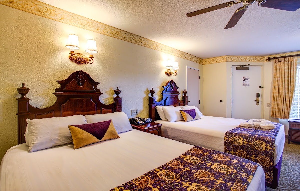 Disney's Port Orleans Resort - French Quarter — photo 3