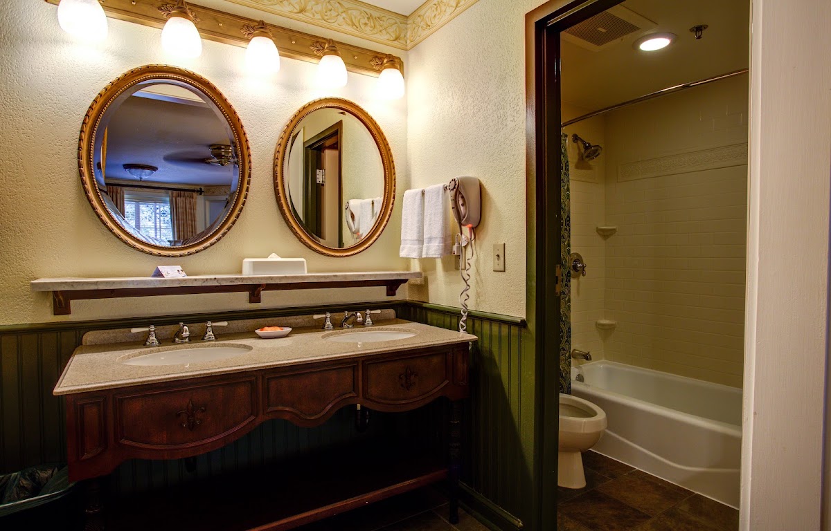 Disney's Port Orleans Resort - French Quarter — photo 5