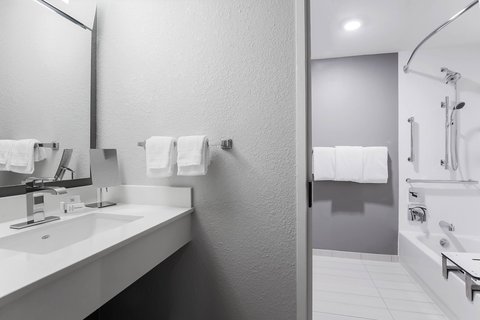 Courtyard by Marriott Tampa Brandon — photo 5