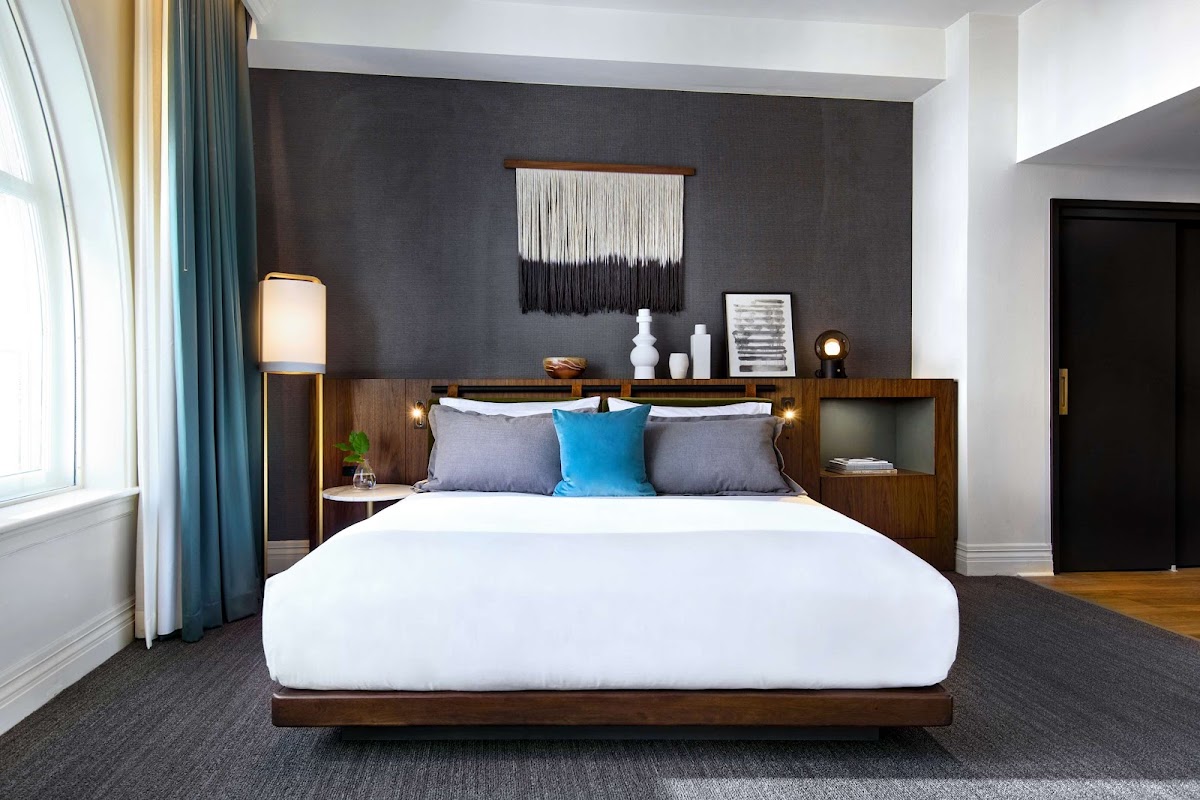 The Alexis Royal Sonesta Hotel Seattle — photo 3