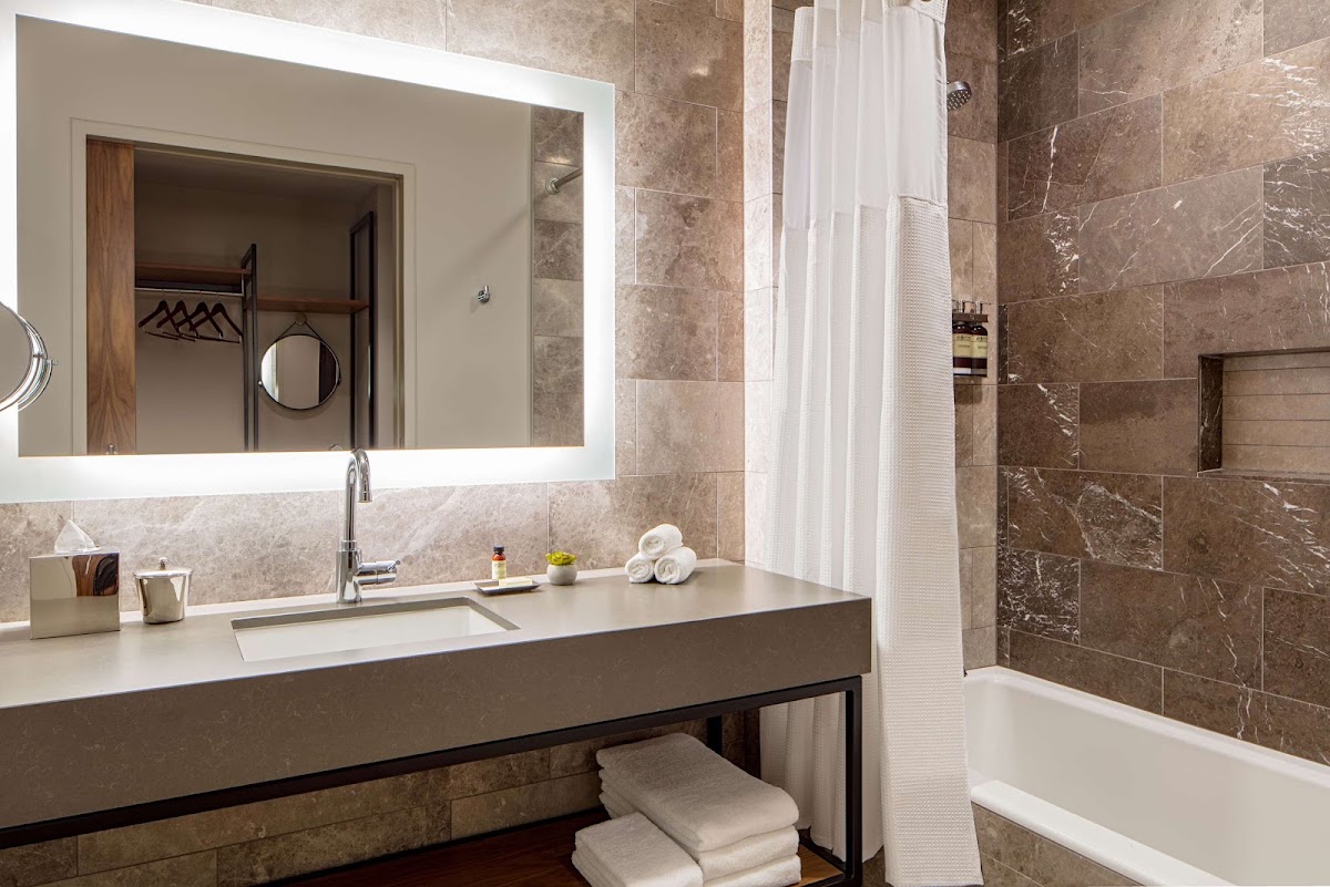 Hyatt Regency Lake Washington at Seattle's Southport — photo 5
