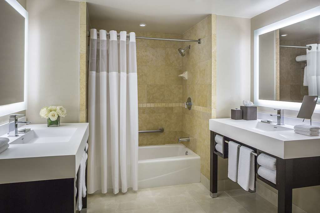 Manchester Grand Hyatt San Diego — photo 4