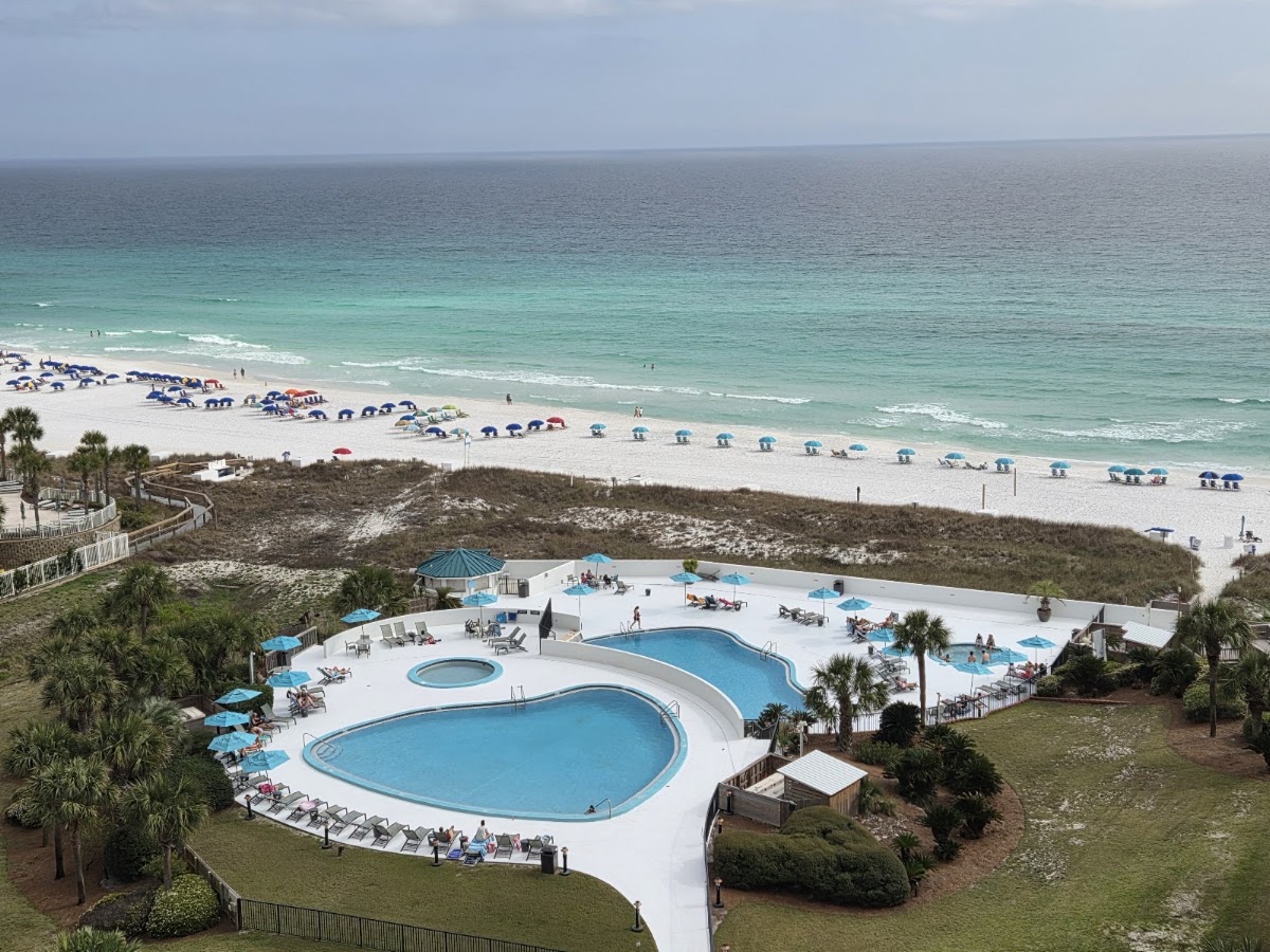 Edgewater Resort by Ocean Reef — photo 4