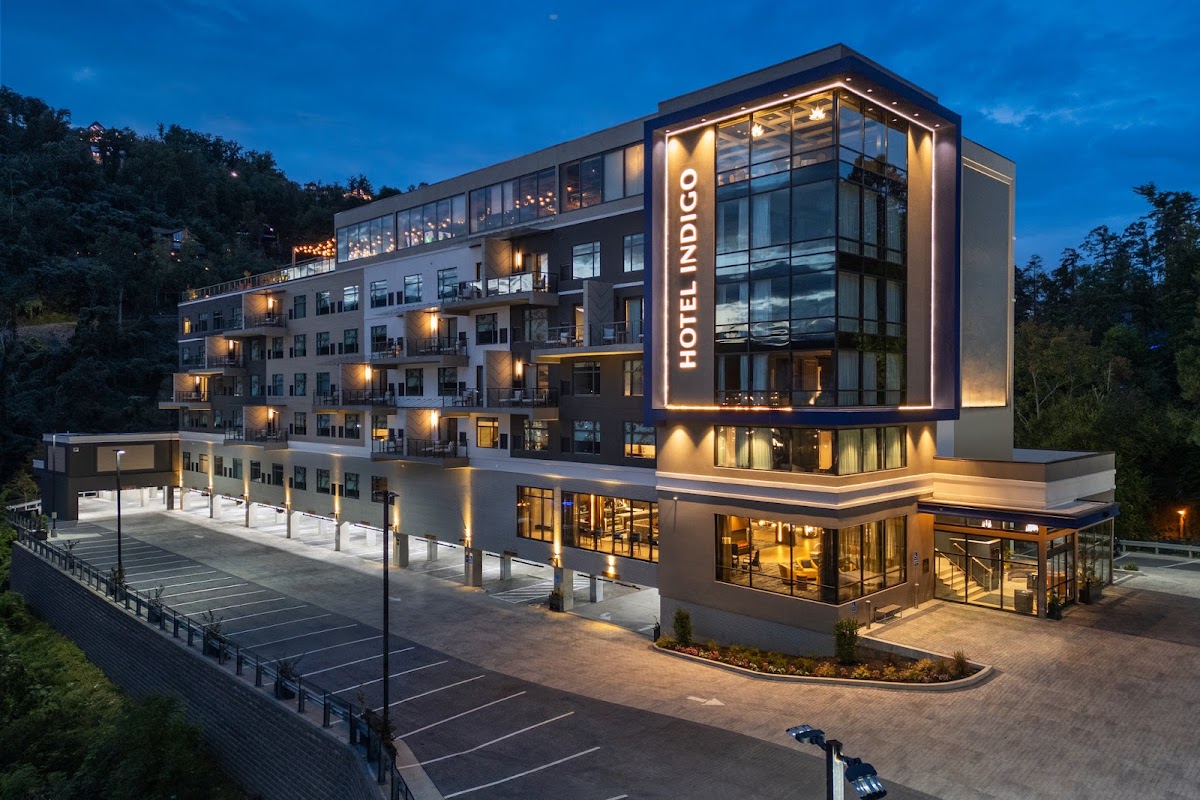 Hotel Indigo Gatlinburg by IHG — photo 1