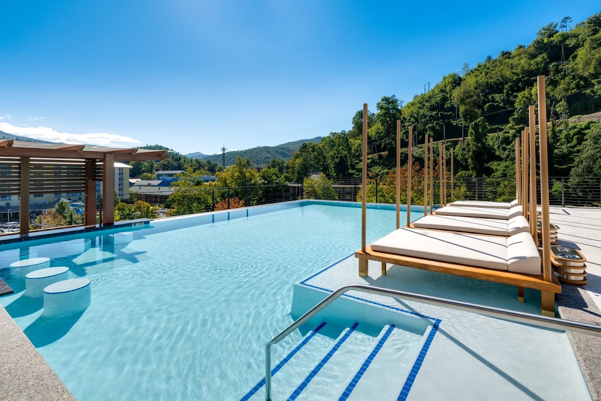 Hotel Indigo Gatlinburg by IHG — photo 4