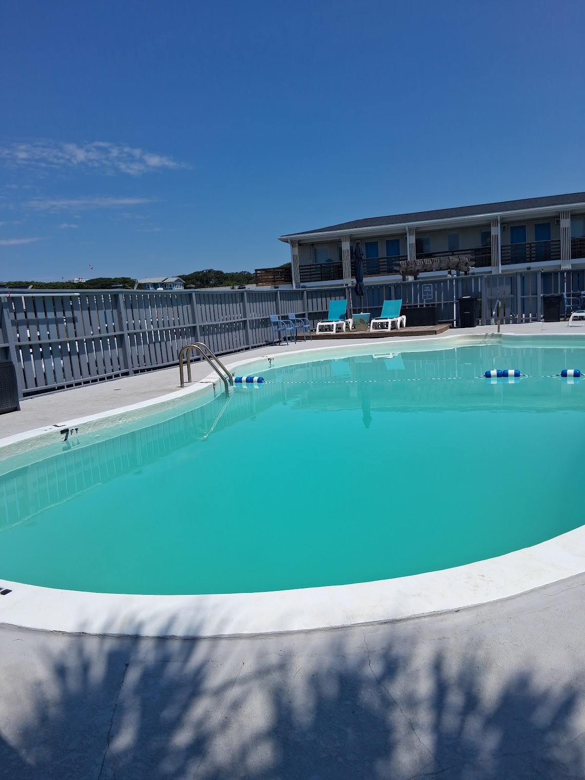 The Beach House Motel & Suites — photo 4