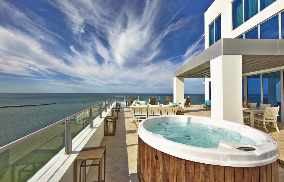 Opal Sands Resort & Spa