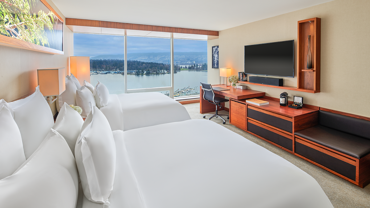 Fairmont Pacific Rim — photo 3