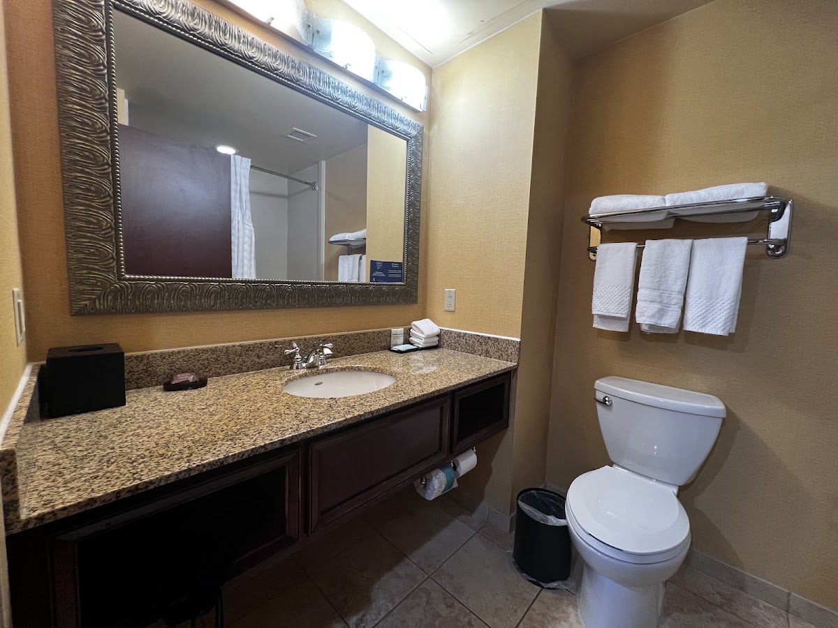 Embassy Suites by Hilton Huntsville — photo 5