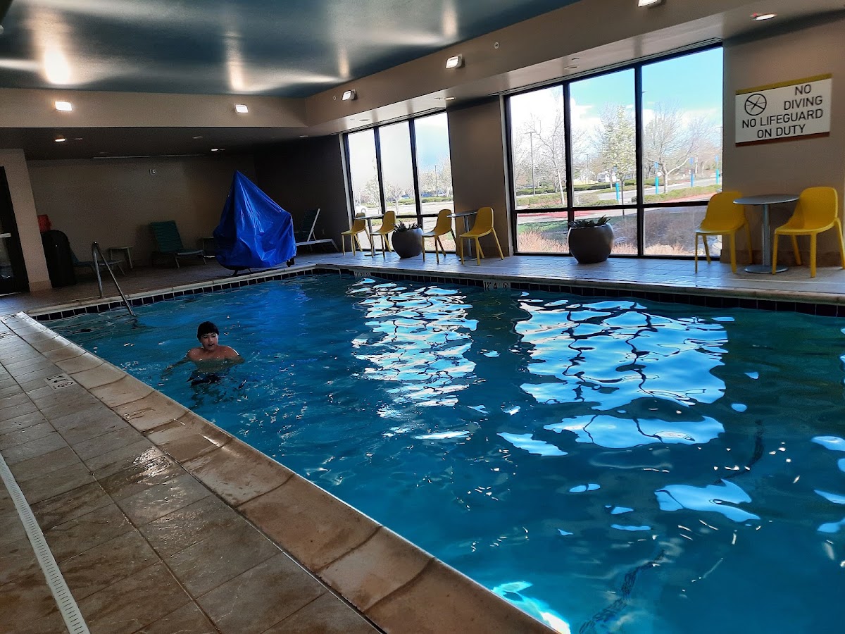 Home2 Suites by Hilton Fort Collins — photo 4