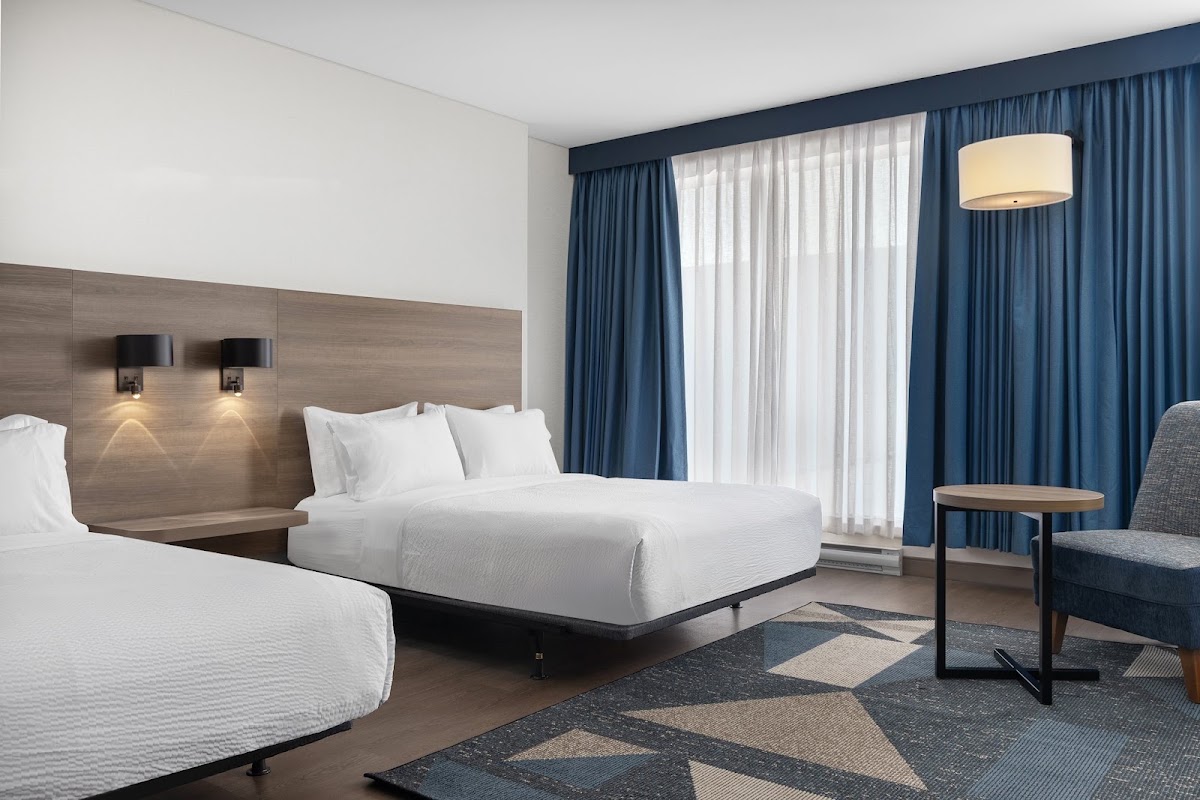 Holiday Inn Express Montreal Airport - St-Laurent by IHG — photo 3