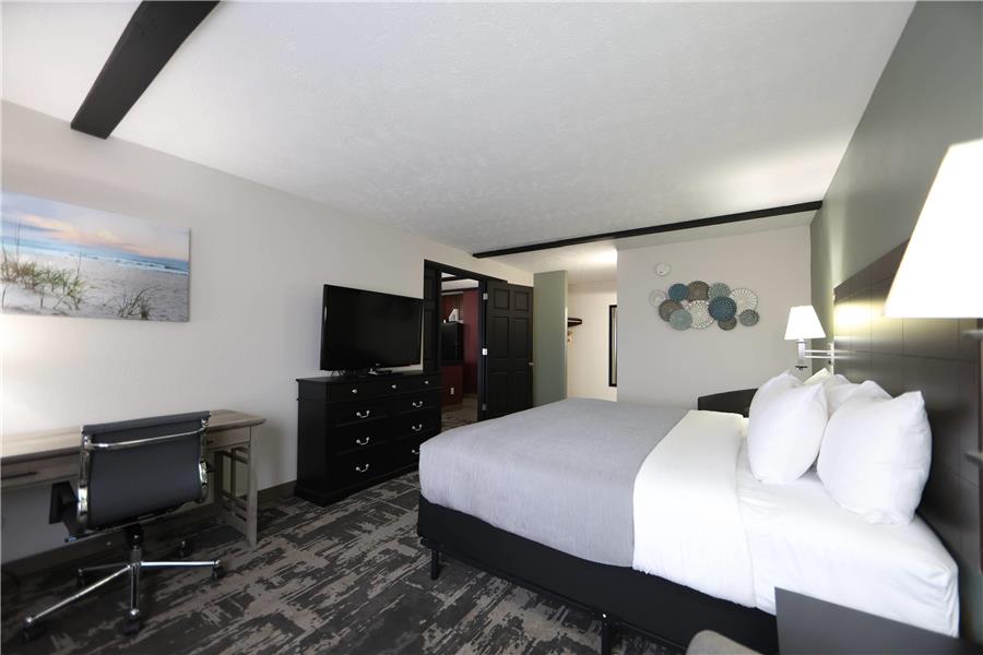 Quality Inn & Suites Mattoon South — photo 4