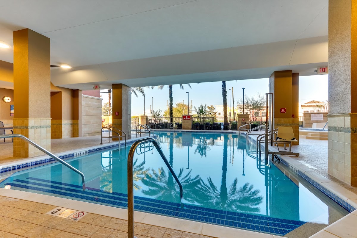 Drury Inn & Suites near Universal Orlando Resort — photo 4