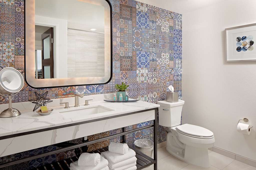 The Cassara Carlsbad, Tapestry Collection by Hilton — photo 5
