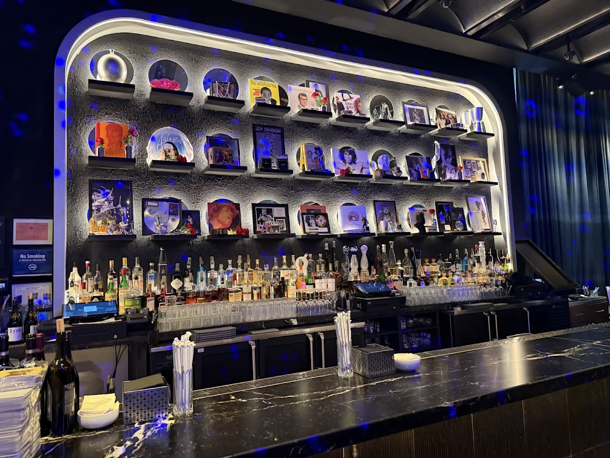 Moxy NYC Lower East Side — photo 5