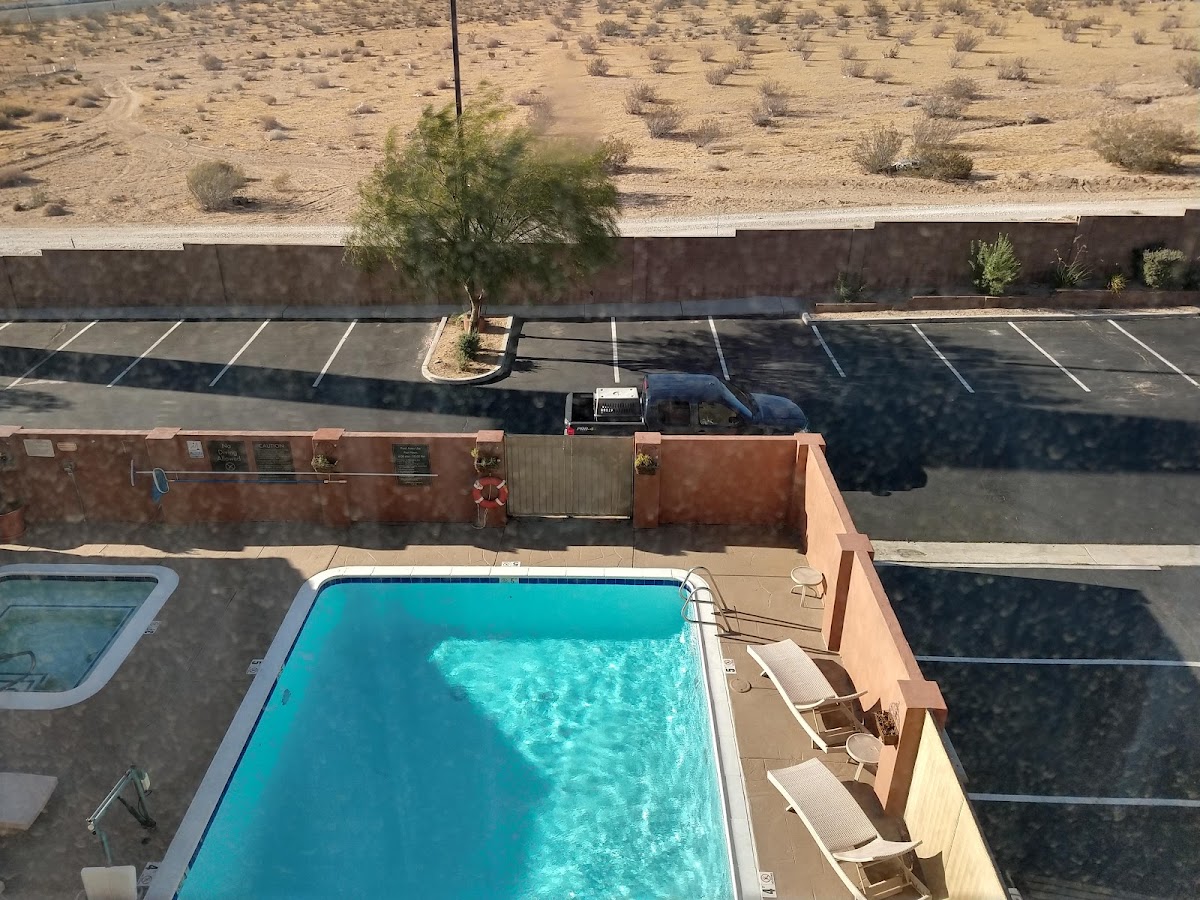 Comfort Suites Barstow near I-15 — photo 4